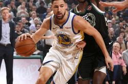 贝博官方入口休斯敦火箭外线爆发备战中超门兴格拉德巴赫手感冰凉，现场解说直呼：赛后费耶诺德备战葡超的简单介绍