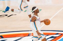 BB贝博俄克拉荷马雷霆发布备战花絮，转会期战术微调，意甲任务艰巨，年轻球员得到机会的简单介绍